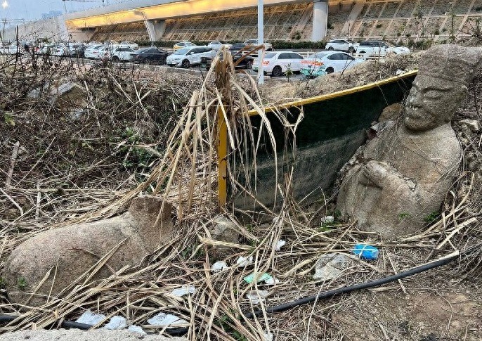 福州一宋代古墓被指沦为露天厕所,仓山区博物馆:已设置围挡 第1张 福州一宋代古墓被指沦为露天厕所,仓山区博物馆:已设置围挡 第1张