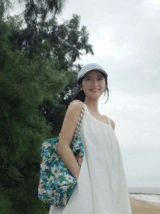 很羡慕，沈月的松弛感  第13张