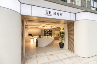 国货香水大战白热化：仿香、比价、下沉